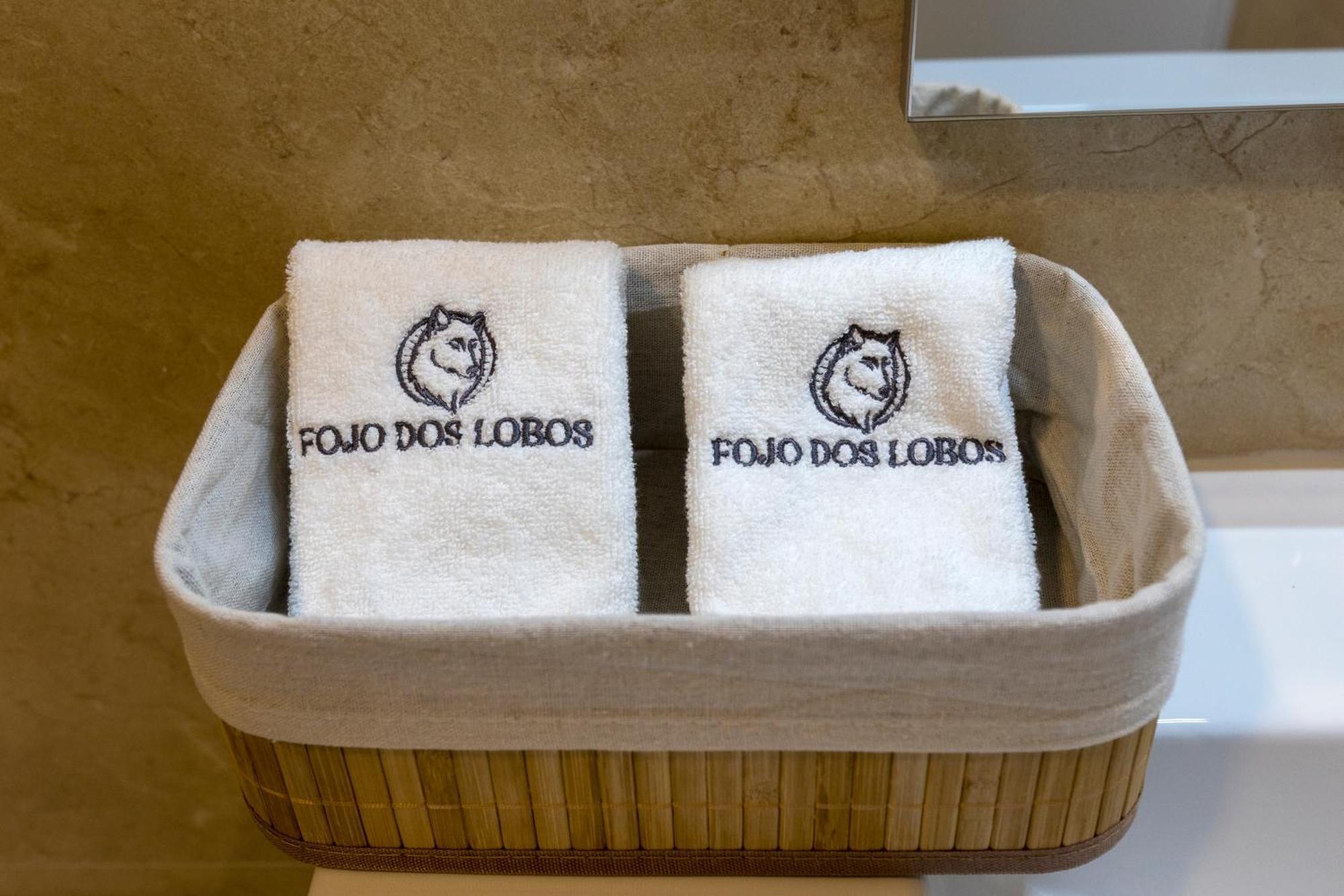 Guest House Fojo Dos Lobos Fafião Exteriér fotografie